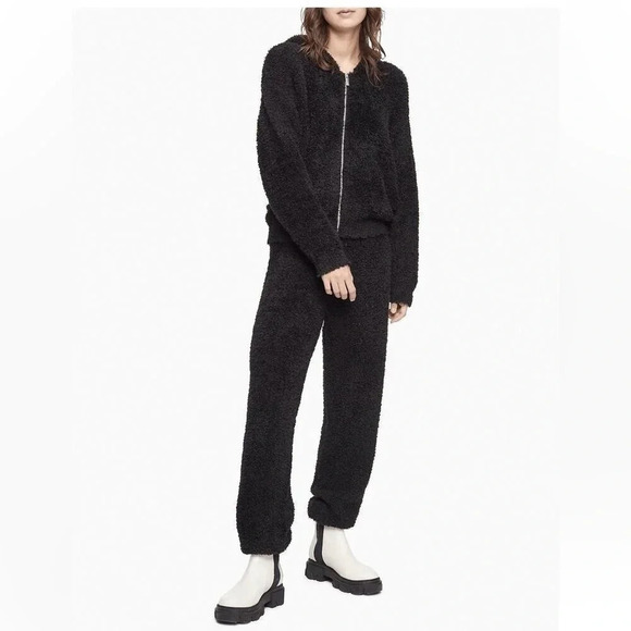 NWT Calvin Klein Women’s Teddy Jogger Lounge Sweatpants multiple sizes/colors - Picture 1 of 8